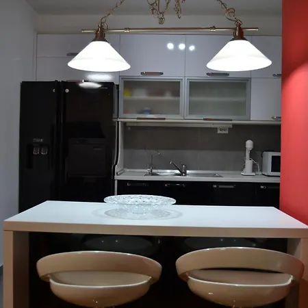 Luxury In Downtown דירה